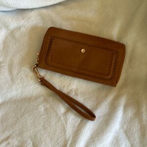 Lauren Conrad wristlet